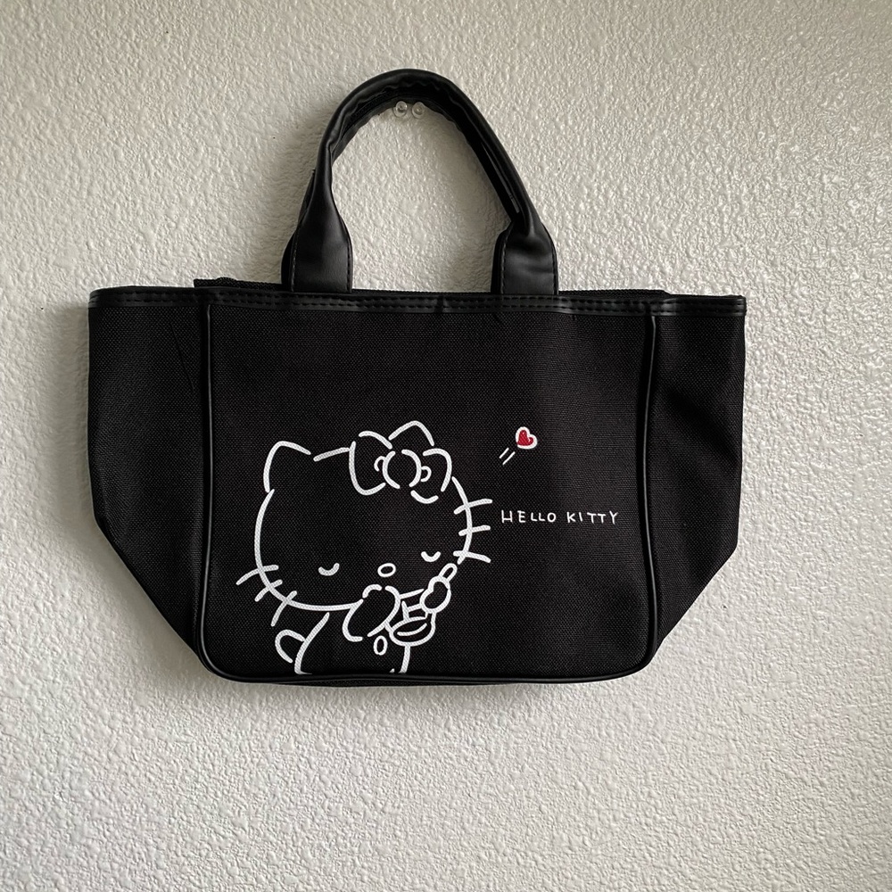 Black hello kitty tote bag
